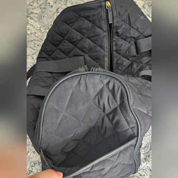 DSW Navy Blue Quilted Weekender duffel bag - Picture 2 of 6